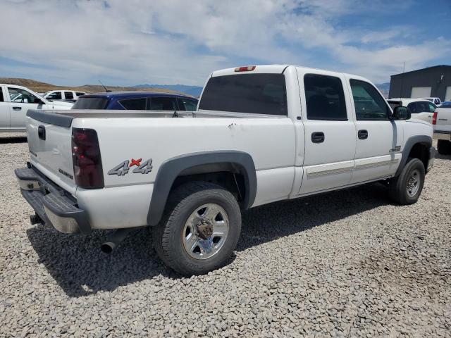 CHEVROLET SILVERADO 2003 white  diesel 1GCHK23193F119602 photo #4