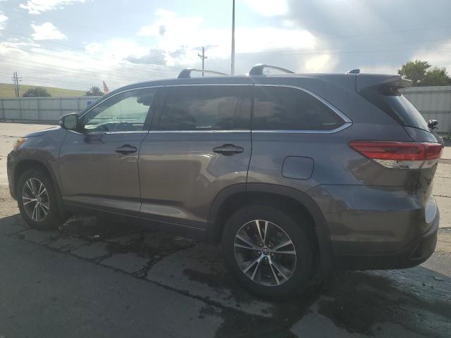 Vin: 5tdbzrfh5js807483, lot: 62724915, toyota highlander le 20182