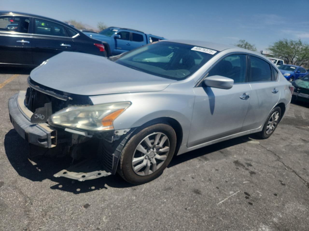  Salvage Nissan Altima