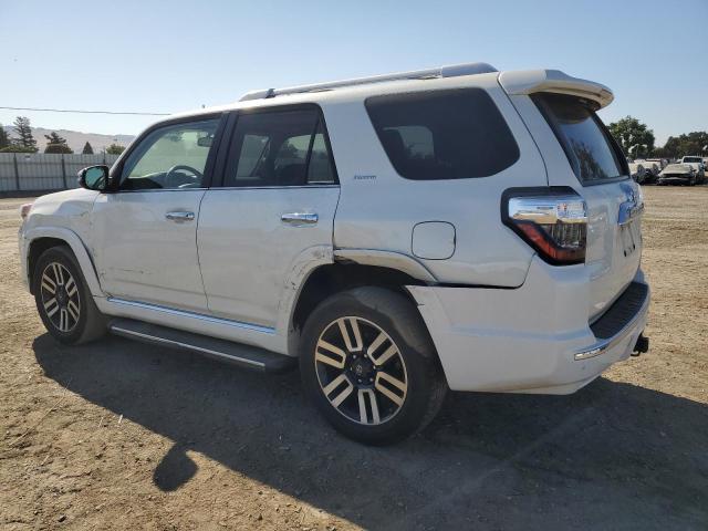 2019 TOYOTA 4RUNNER SR - JTEZU5JR6K5211534