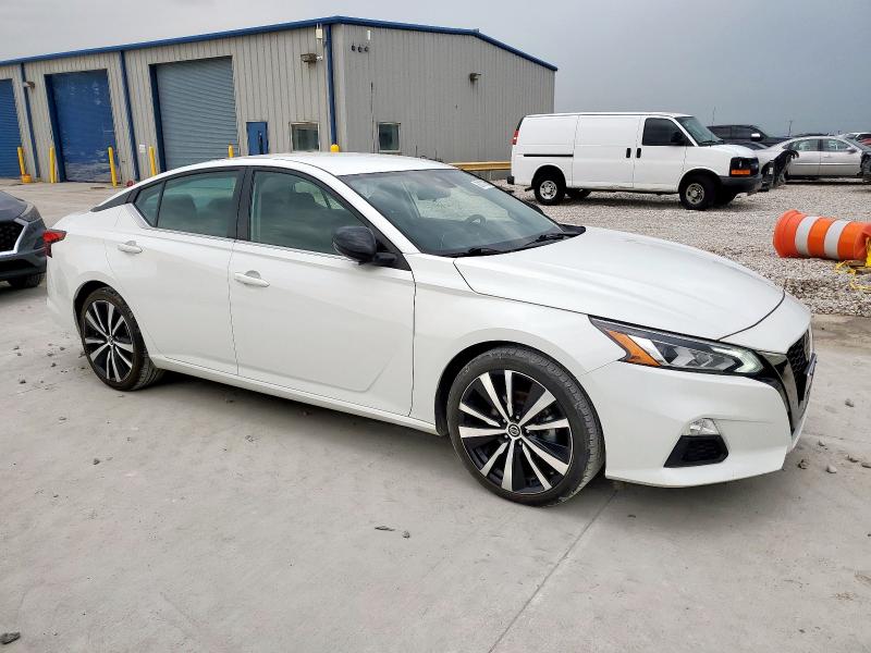 2022 NISSAN ALTIMA SR 1N4BL4CV2NN386564