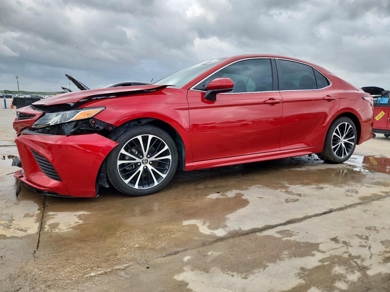 TOYOTA CAMRY SE