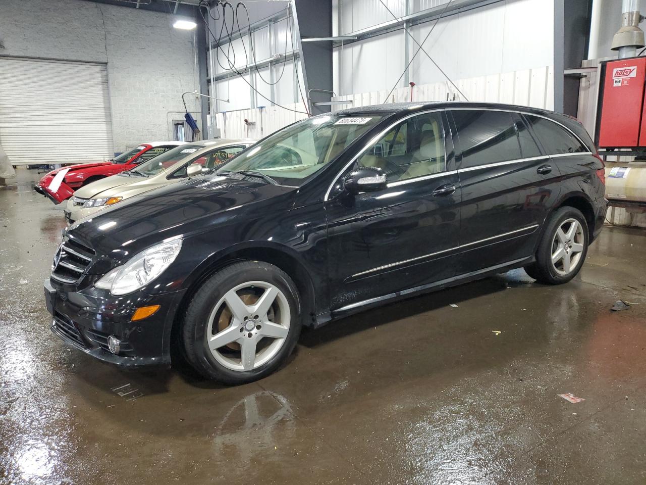 MERCEDES-BENZ R-CLASS 350 4MATIC