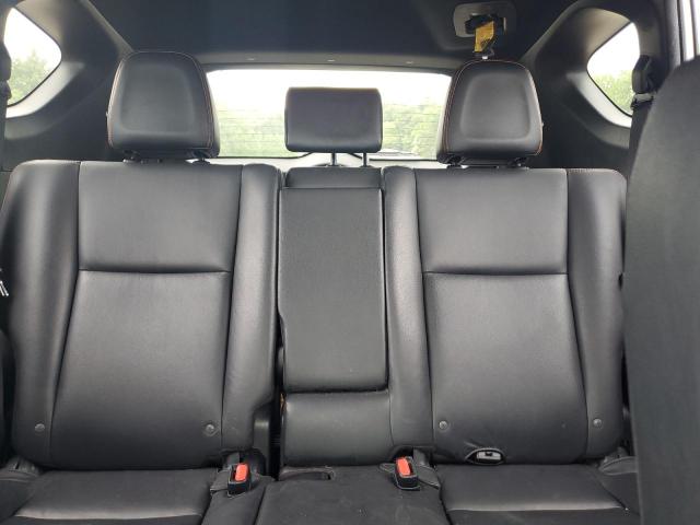 2016 TOYOTA RAV4 SE JTMJFREVXGD187472