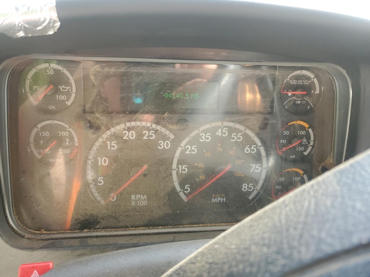 Lot #3217038019 2019 FREIGHTLINER M2 106 MED