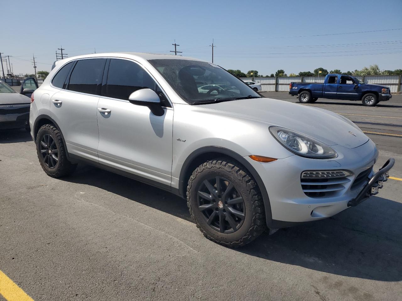 PORSCHE CAYENNE