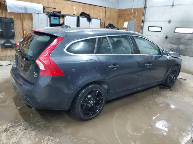 Vin: yv1612sc0f1212128, lot: 60901195, volvo v60 premier+ 20153