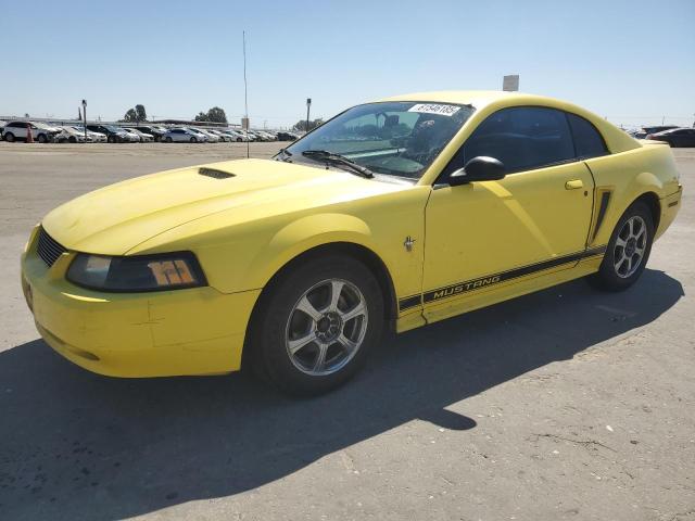 FORD MUSTANG 2002 yellow  gas 1FAFP40492F222297 photo #1