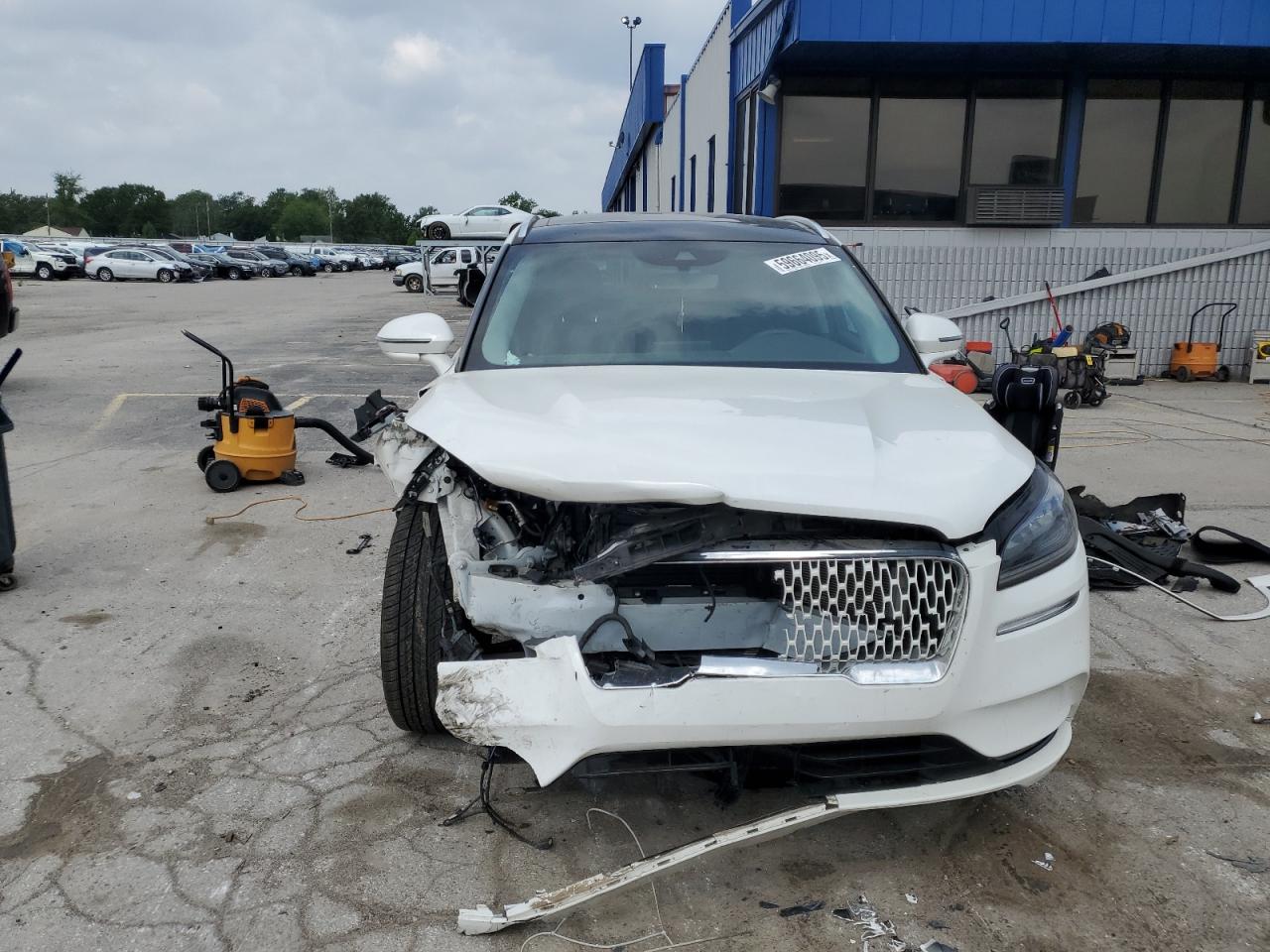 LINCOLN CORSAIR RESERVE