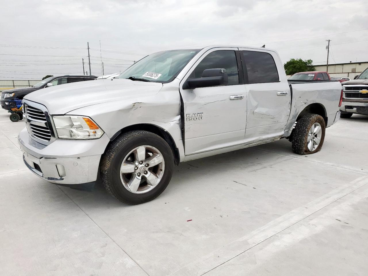 RAM 1500 SLT