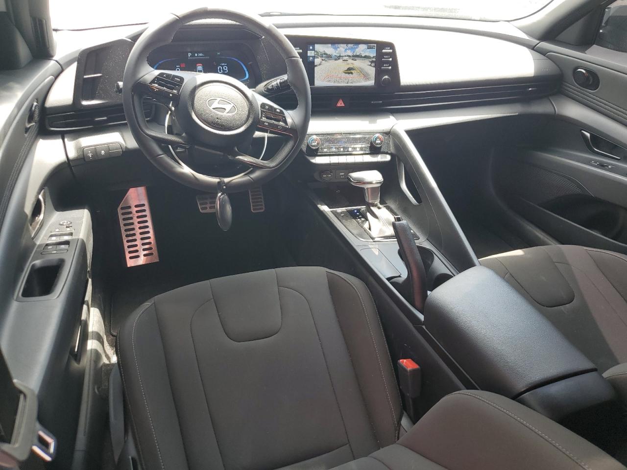 Hyundai Elantra se 2025