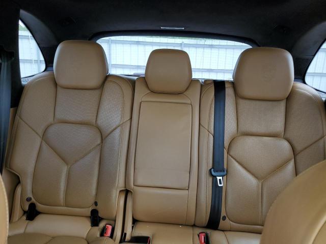 2015 PORSCHE CAYENNE TU WP1AC2A23FLA82321