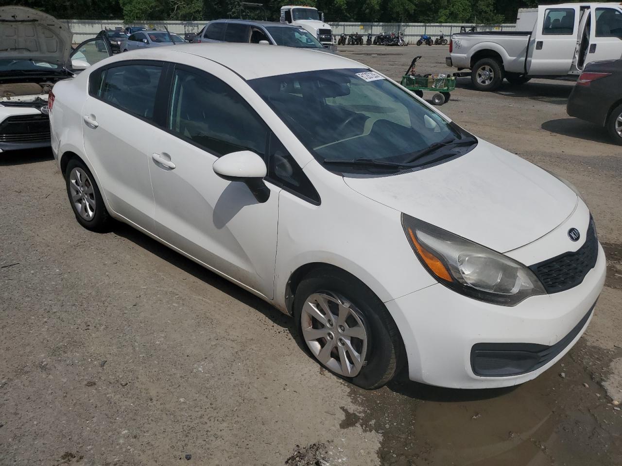 Kia Rio lx 2014