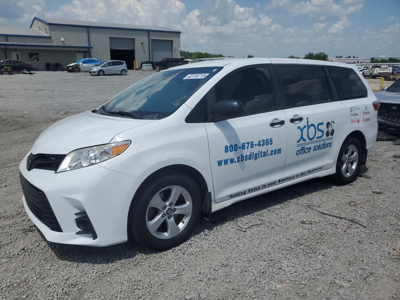 TOYOTA SIENNA