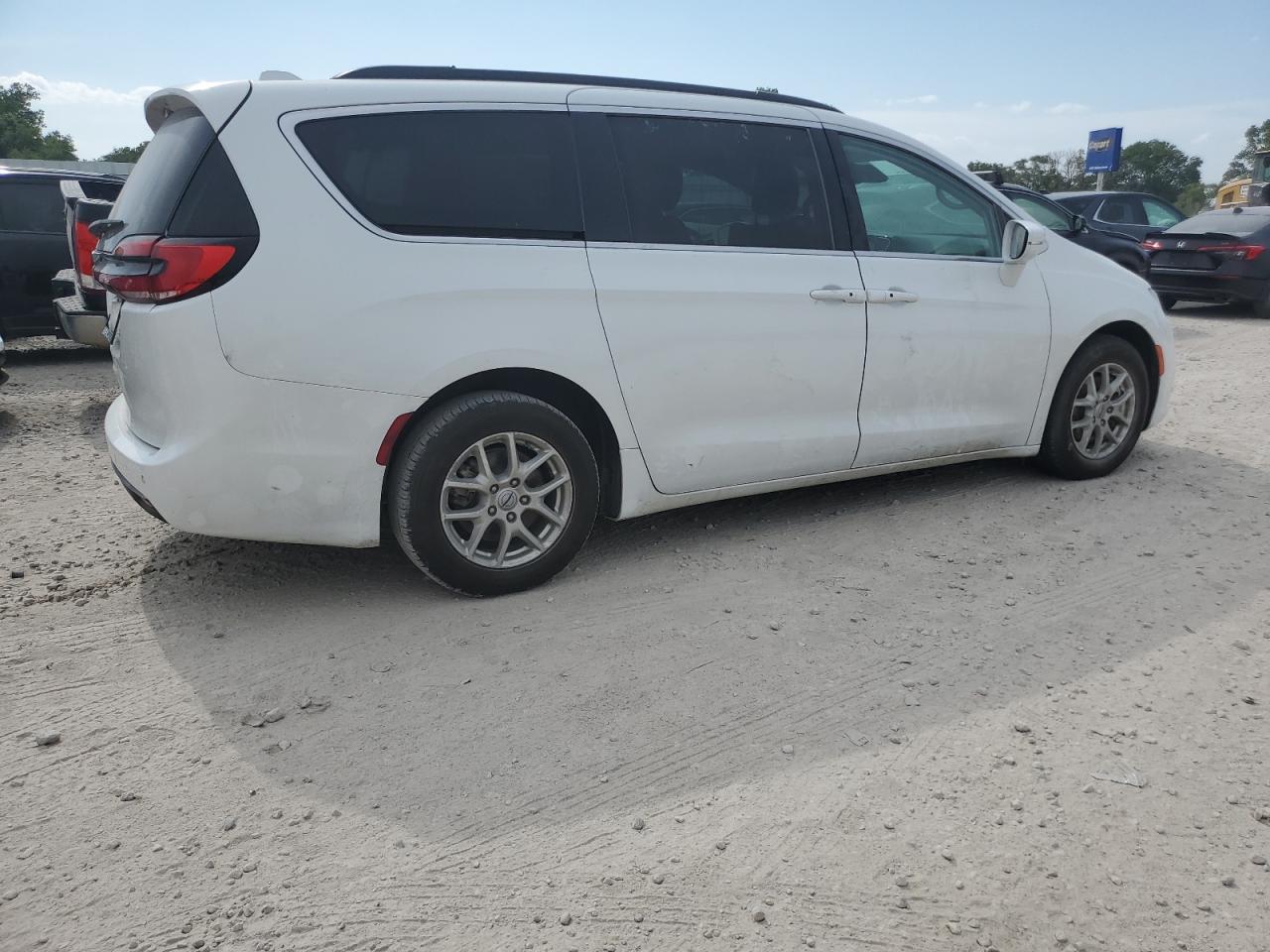 CHRYSLER PACIFICA TOURING L