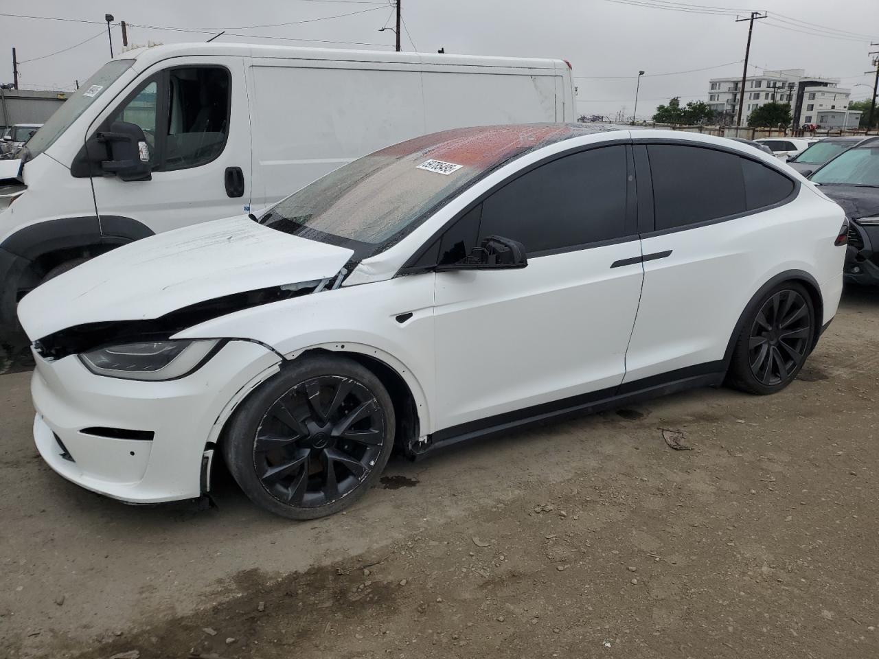 TESLA MODEL X