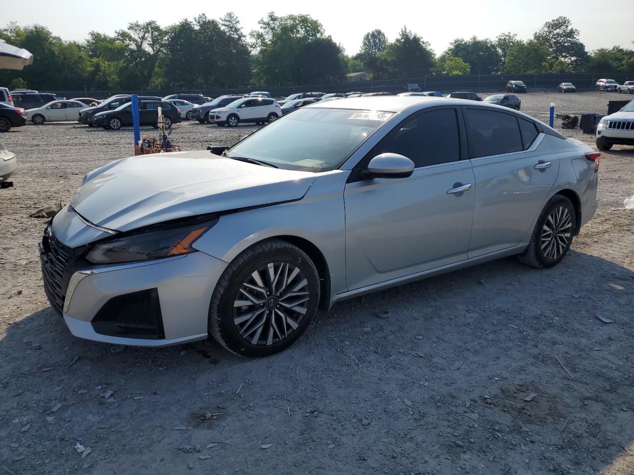 NISSAN ALTIMA SV