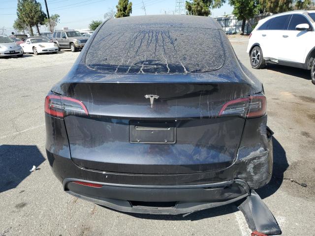2024 TESLA MODEL Y 7SAYGDED9RF103372