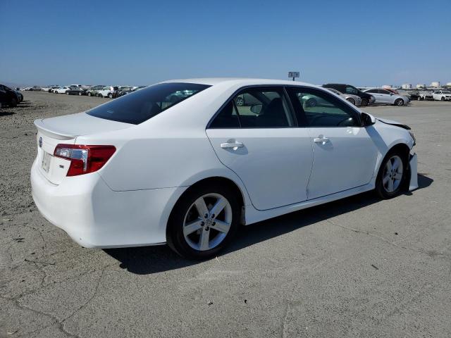Vin: 4t1bf1fk3eu781145, lot: 59977375, toyota camry l 20143
