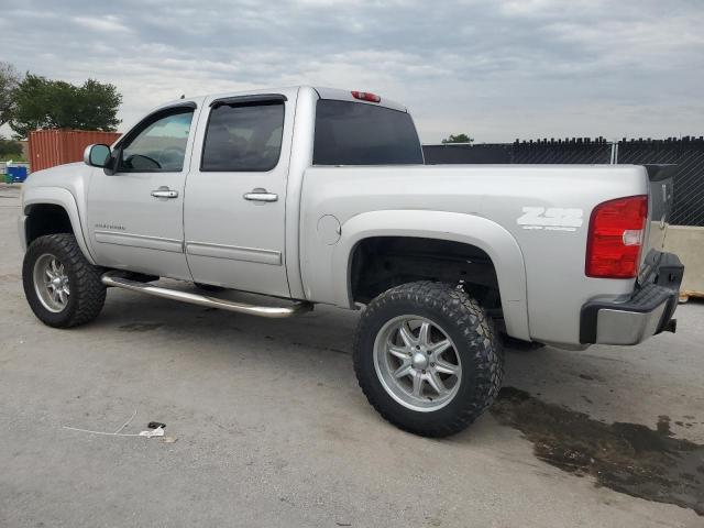 CHEVROLET SILVERADO 2010 silver crew pic flexible fuel 3GCRKSE34AG196926 photo #3