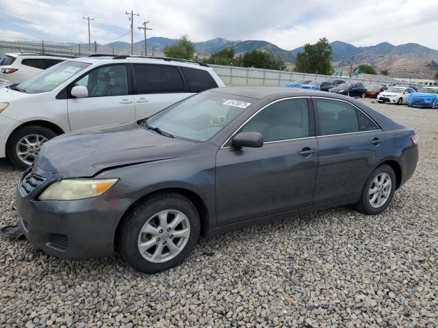 TOYOTA CAMRY BASE