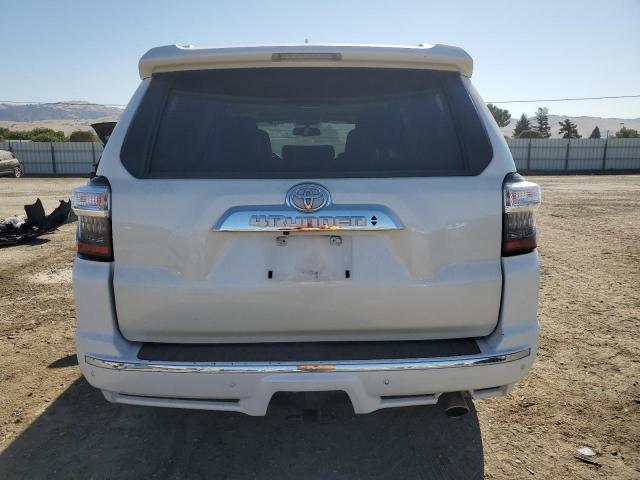 2019 TOYOTA 4RUNNER SR - JTEZU5JR6K5211534