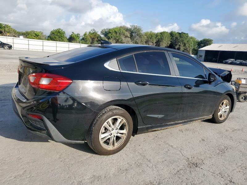 Vin: 1g1be5sm8j7122727, lot: 59736615, chevrolet cruze lt 20183