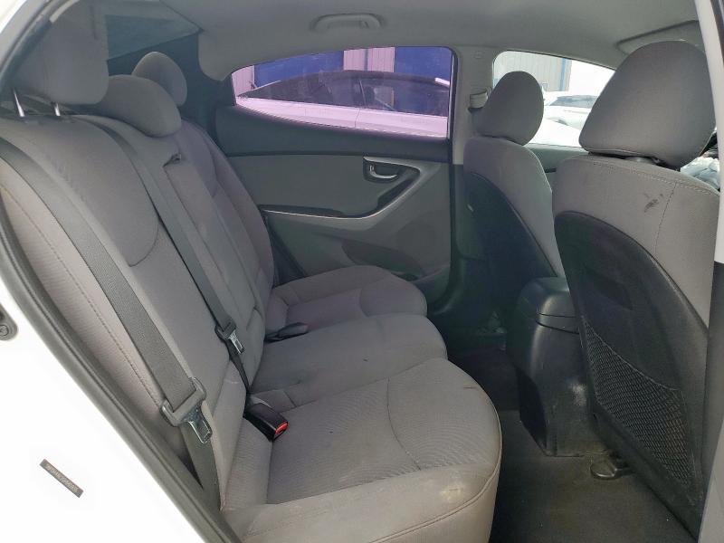 2016 HYUNDAI ELANTRA SE - 5NPDH4AE2GH685935