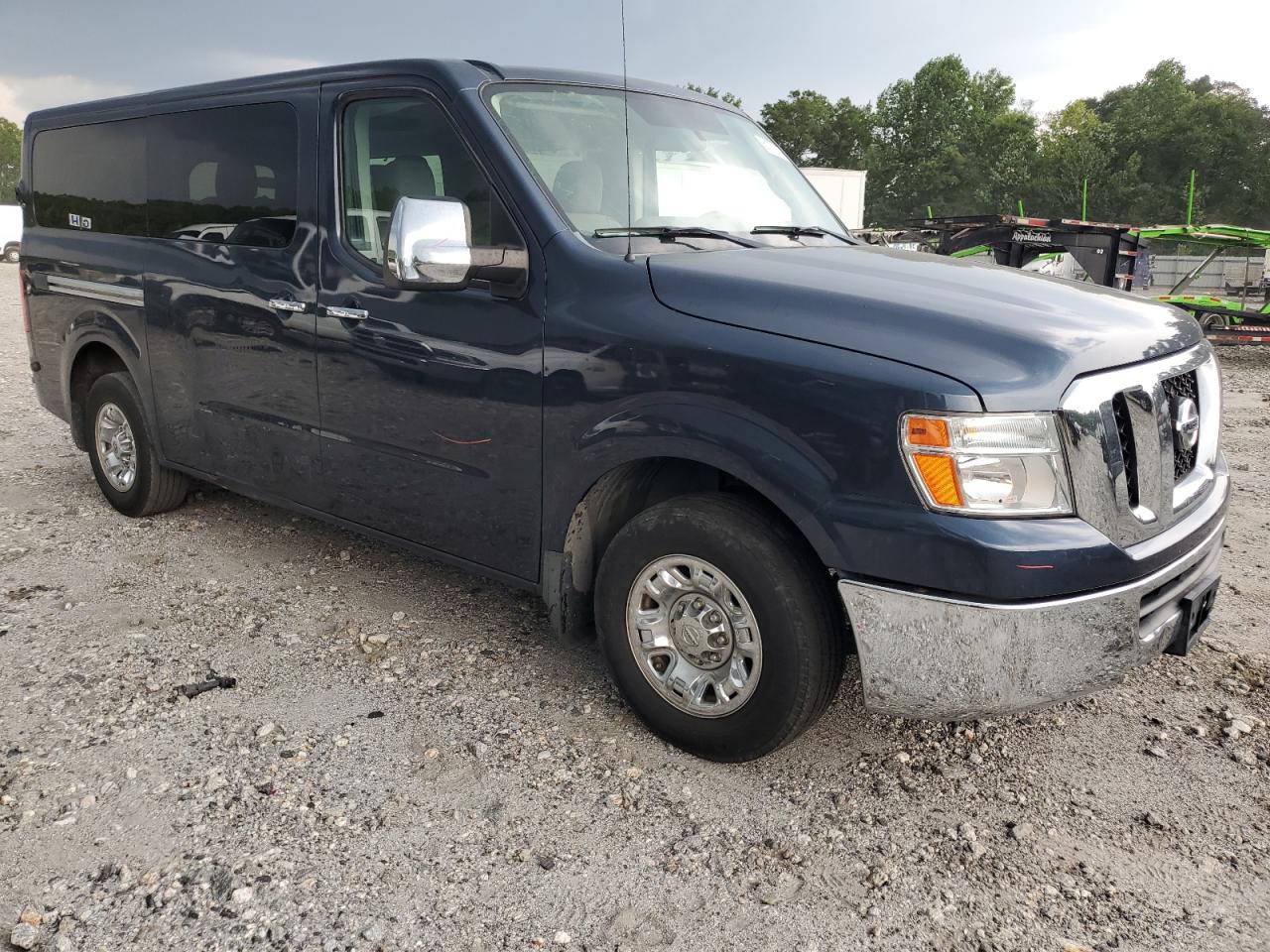 NISSAN NV3500 3500 S