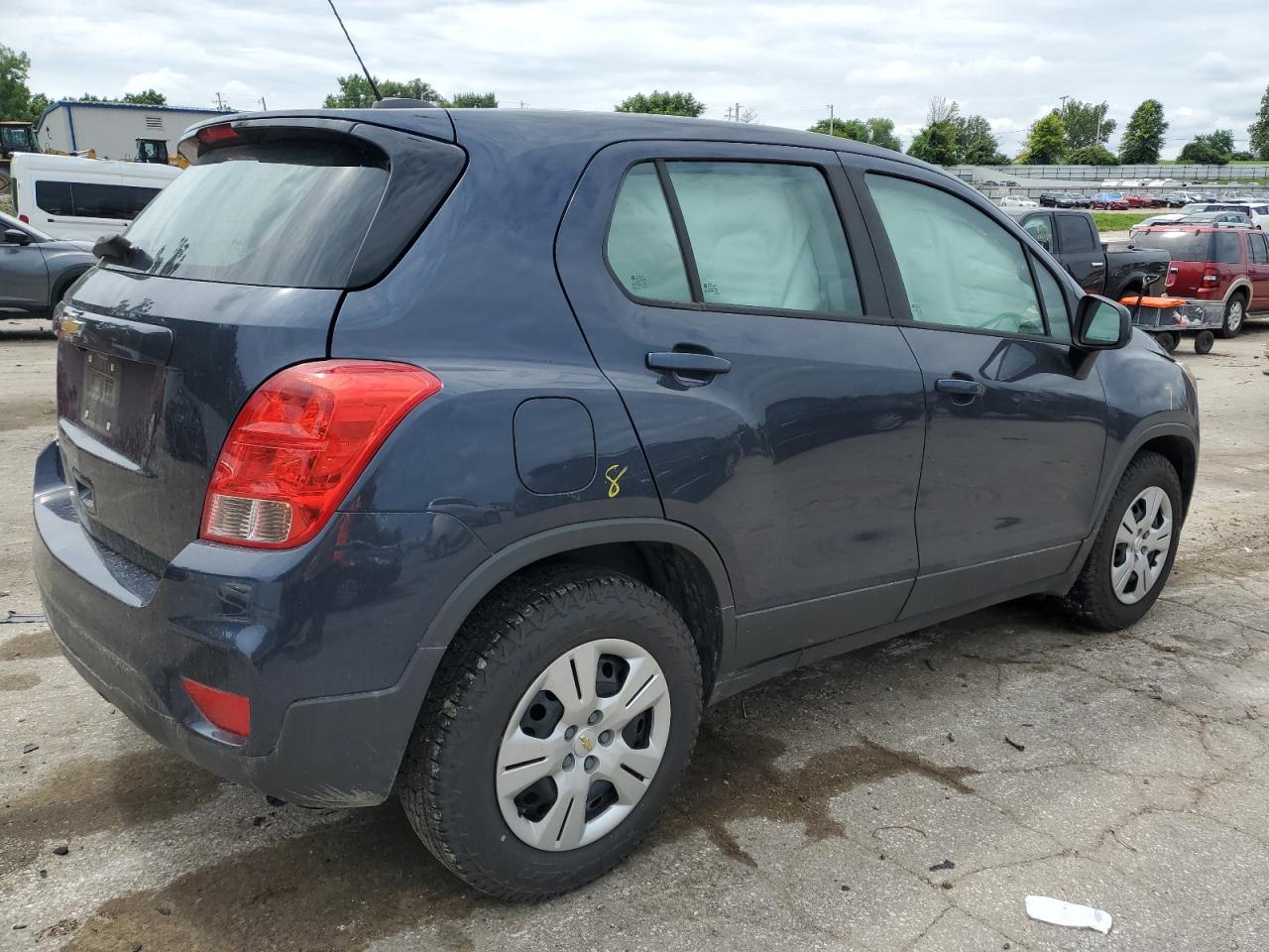 CHEVROLET TRAX LS