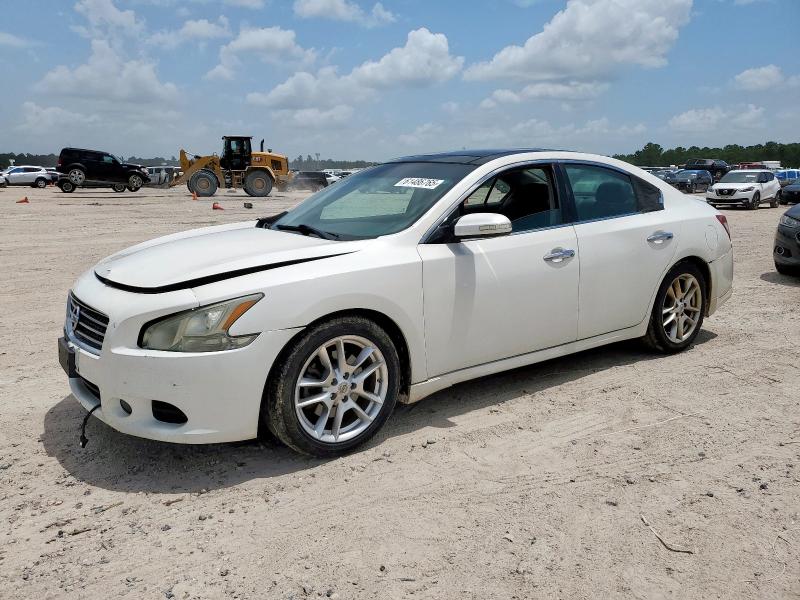 NISSAN MAXIMA S