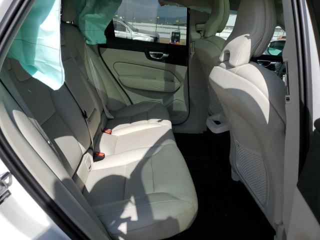 2021 VOLVO XC60 T5 MO YV4102RK0M1734008