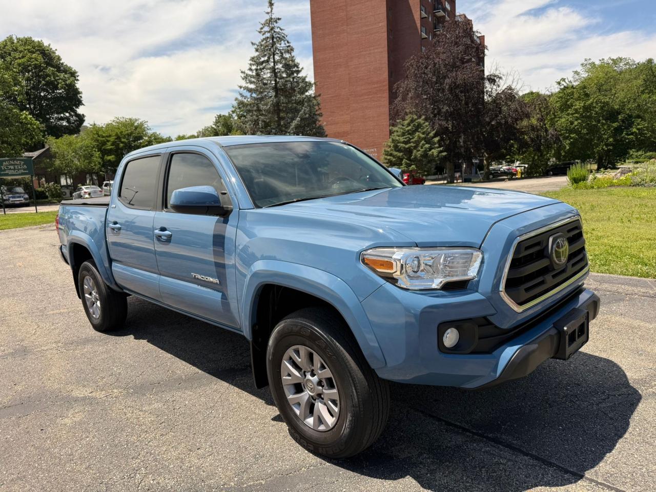 TOYOTA TACOMA DOUBLE CAB