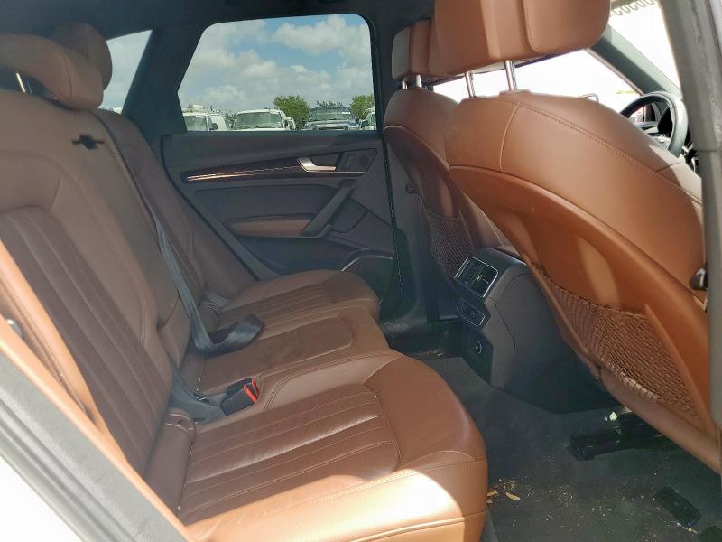 2018 AUDI Q5 PREMIUM WA1ANAFY0J2053256