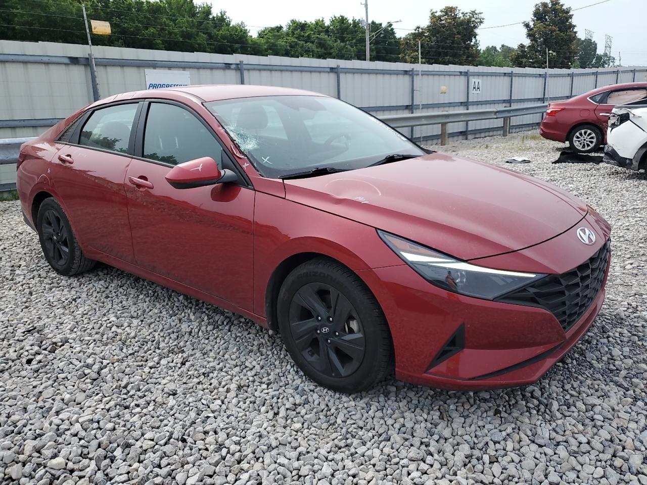 Hyundai Elantra 2022
