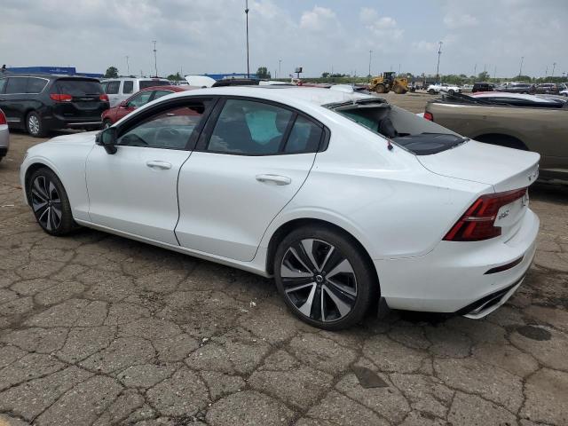 Vin: 7jrl12tz5ng162948, lot: 61099375, volvo s60 b5 mom b5 momentum 20222