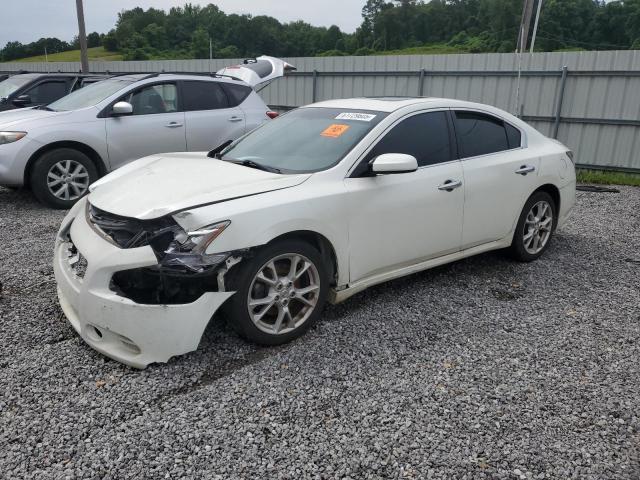 NISSAN MAXIMA S