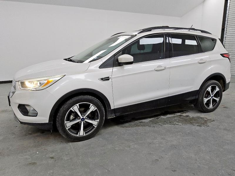 Vin: 1fmcu0hd6jub24451, lot: 60249355, ford escape sel 2018 img_1
