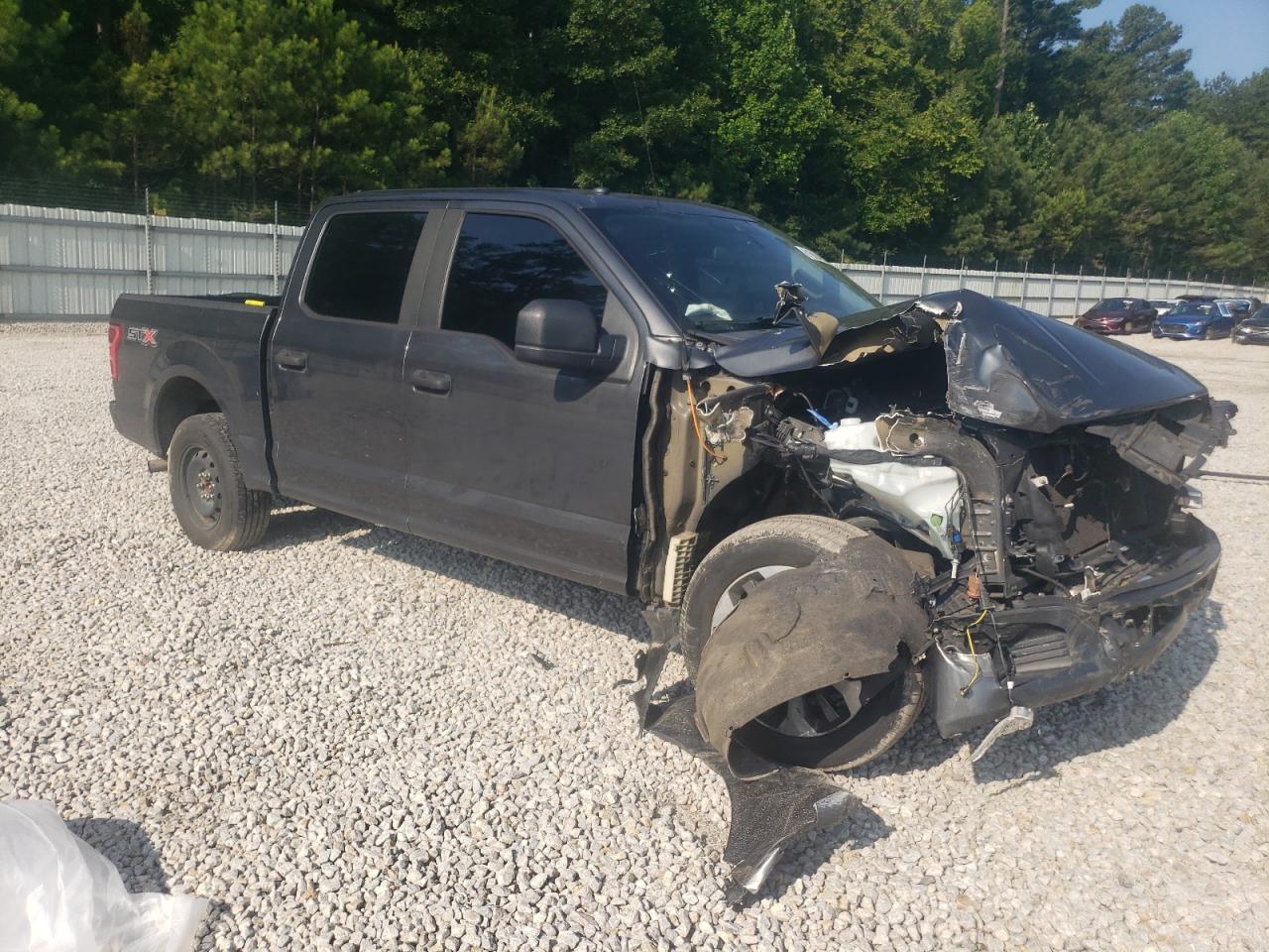 FORD F-150 SUPERCREW