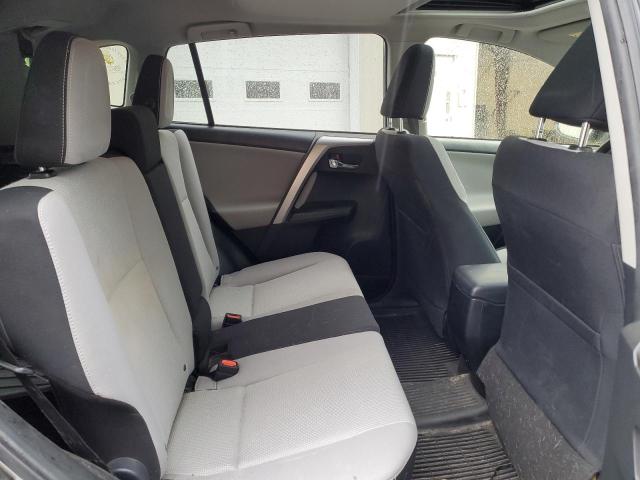 2018 TOYOTA RAV4 ADVEN JTMRFREV2JJ200677