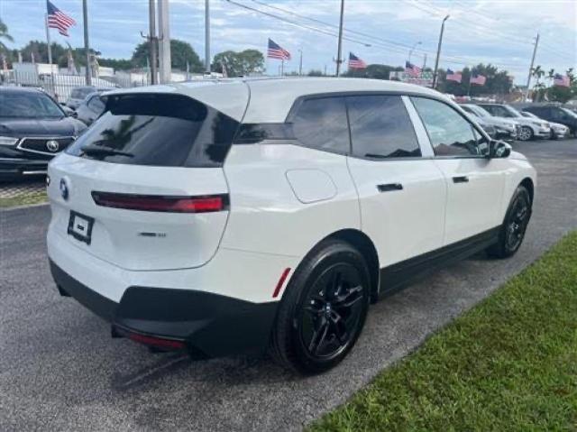 Vin: wb523cf08scs84595, lot: 59615305, bmw ix xdrive5 xdrive50 20254
