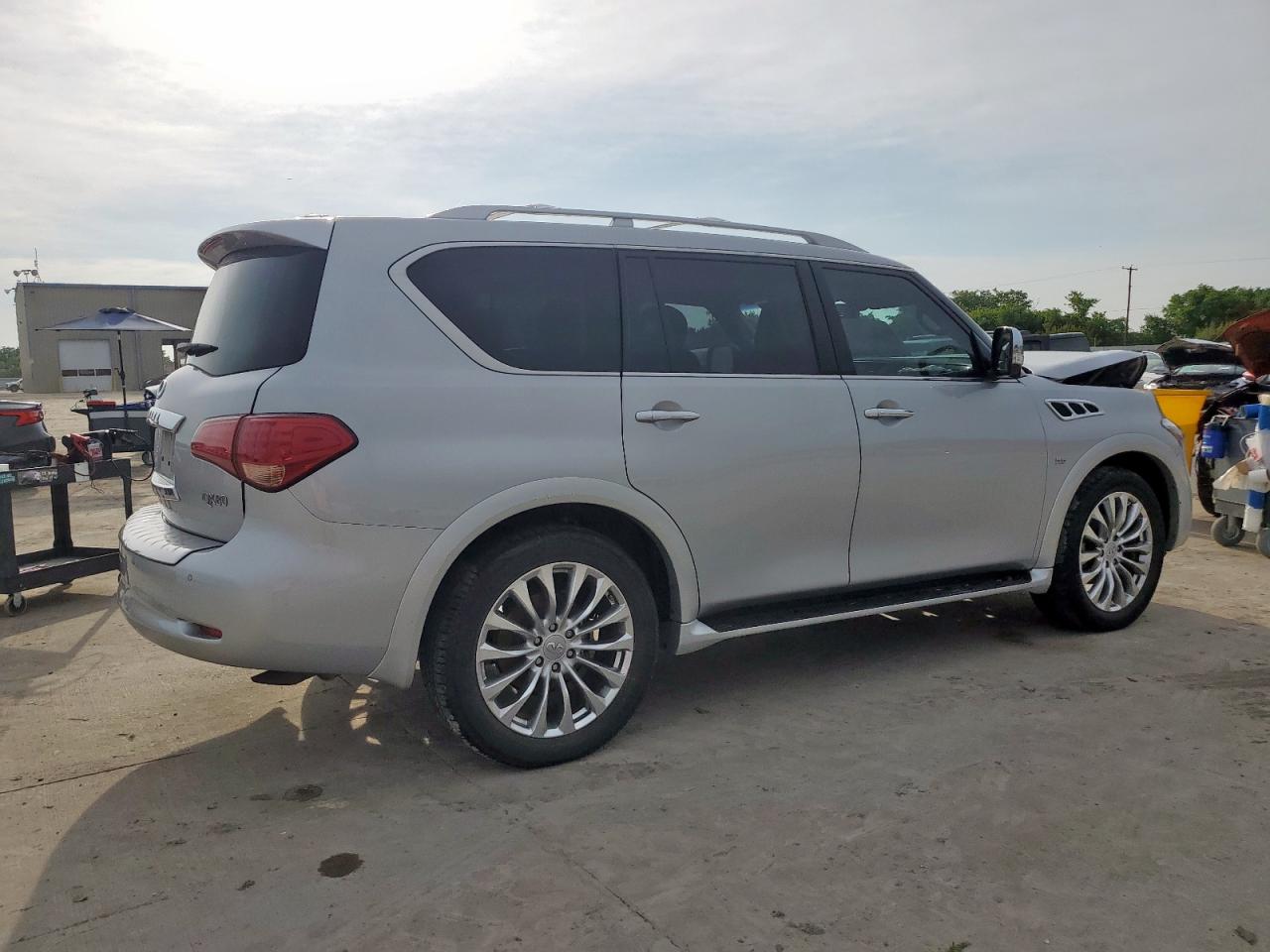 INFINITI QX80 2017