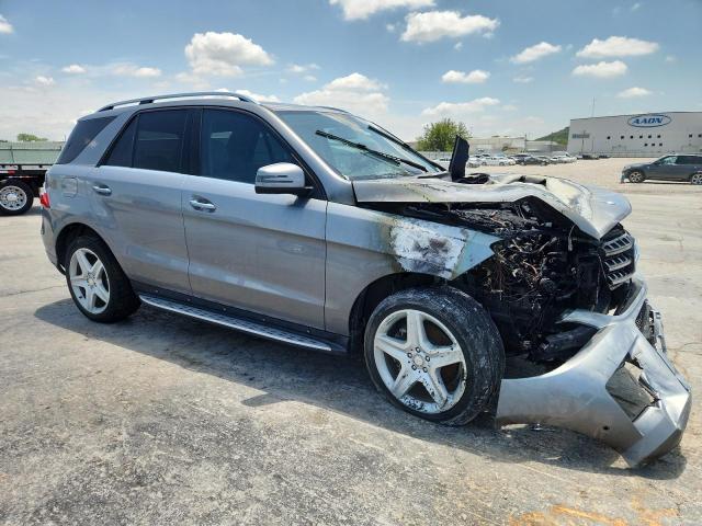 Vin: 4jgda5gb4fa441146, lot: 61108895, mercedes-benz m-class 400 4matic 20154