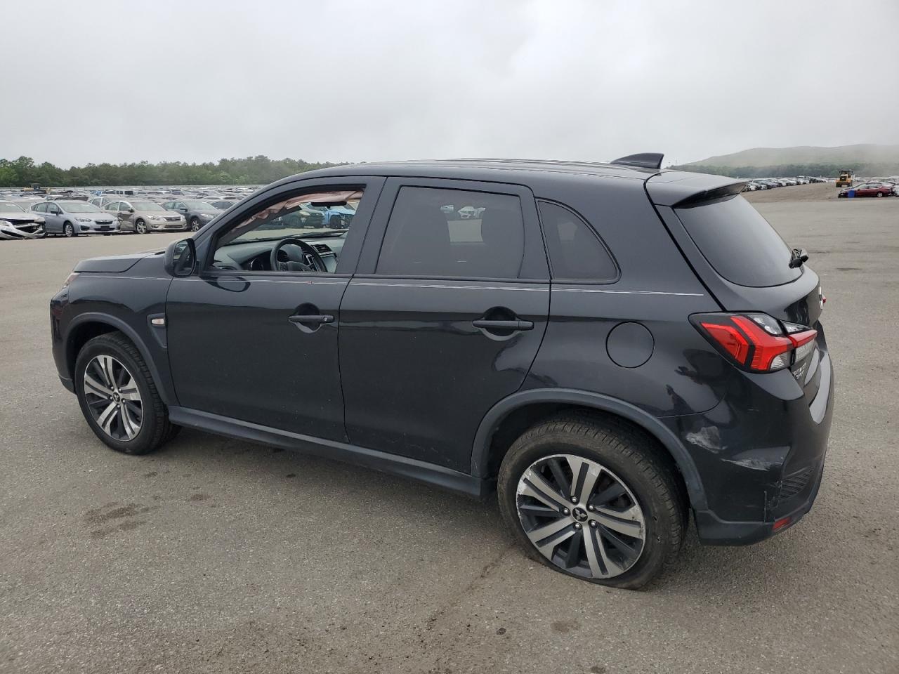 MITSUBISHI OUTLANDER ES