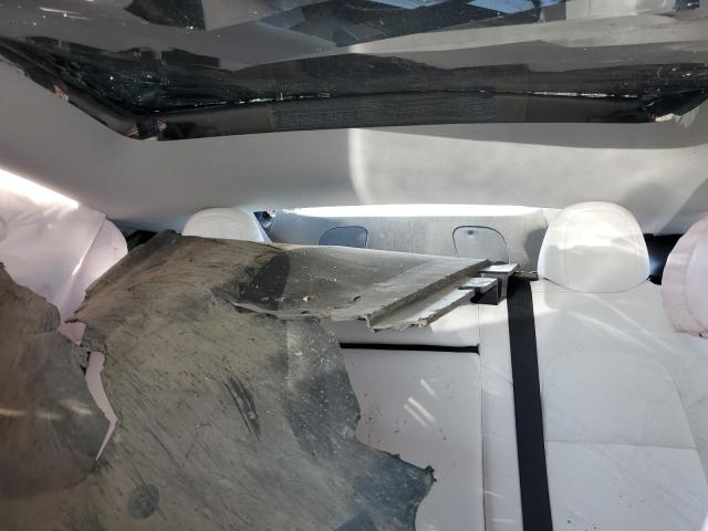 2024 TESLA MODEL Y 7SAYGDEE2RA237856