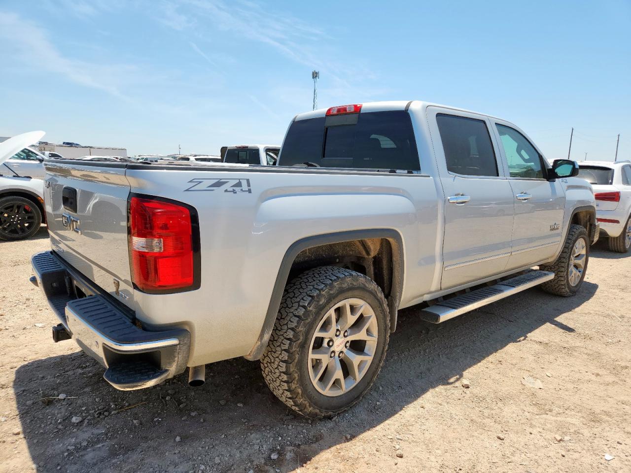 GMC SIERRA K1500 SLT