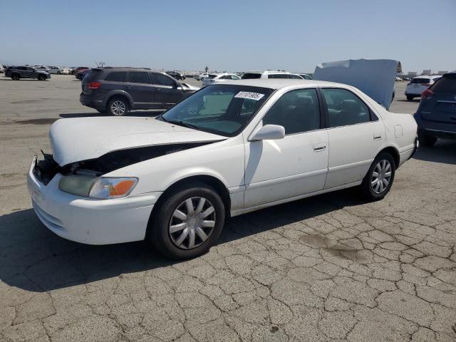 TOYOTA CAMRY CE