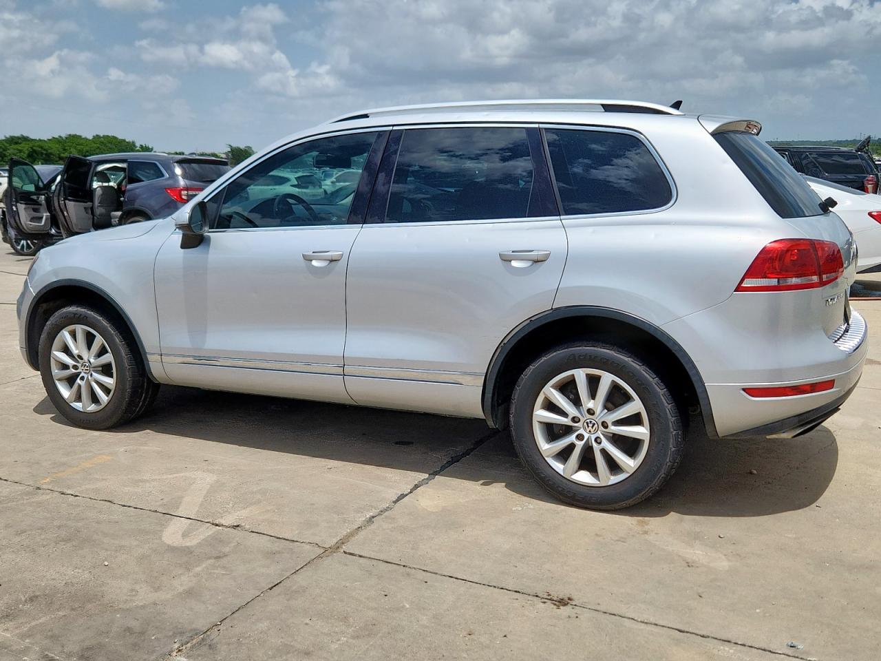 VOLKSWAGEN TOUAREG V6