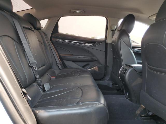 2018 BUICK LACROSSE E 1G4ZP5SZ8JU135843