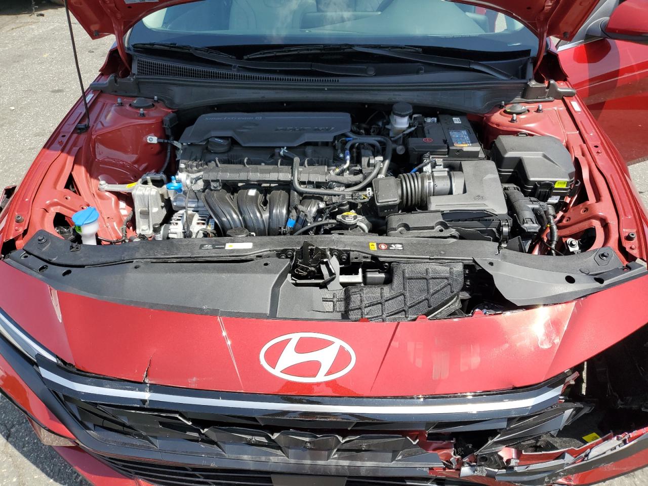 HYUNDAI ELANTRA LIMITED